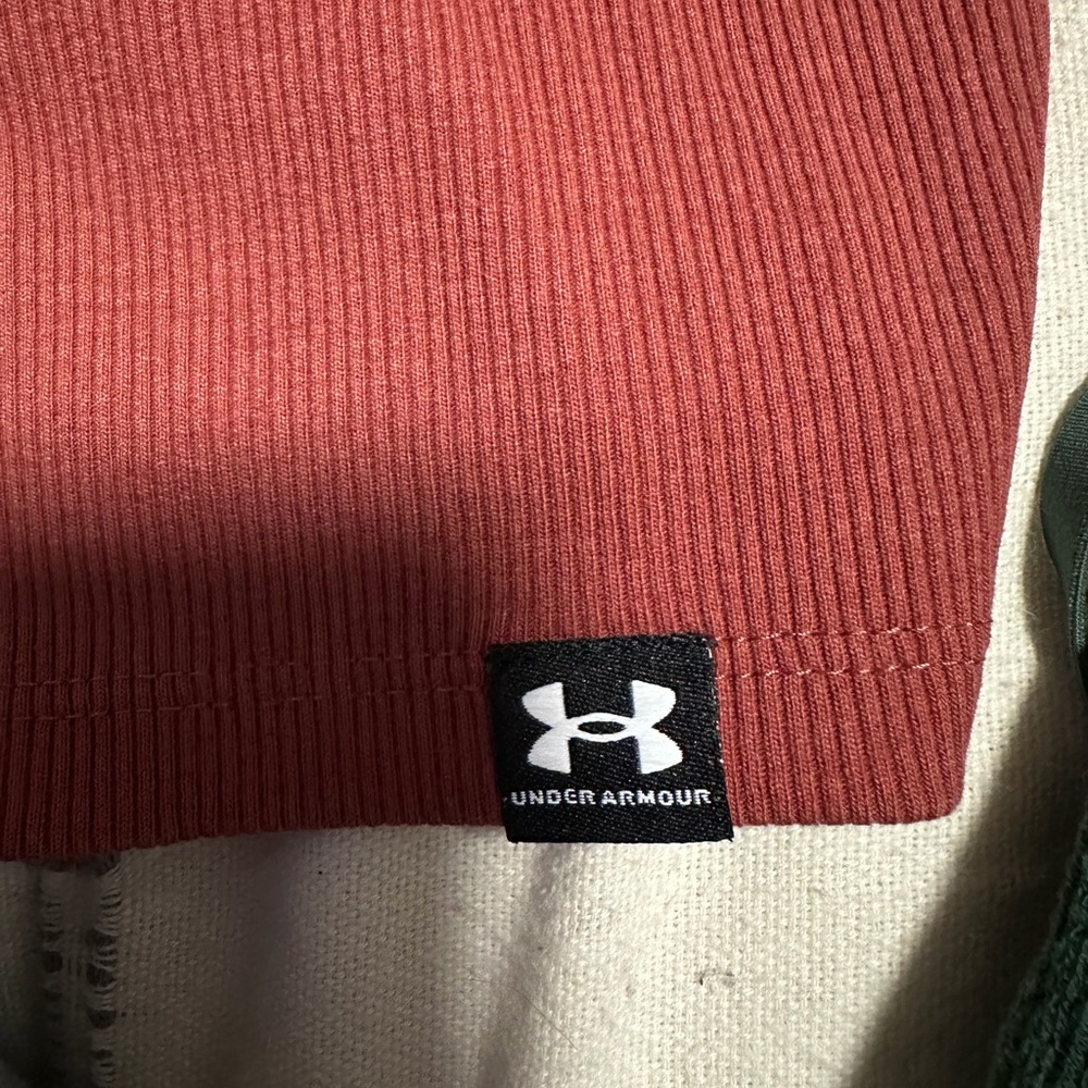 Under Armour Ribbed Tiny TankTop - Picture 2 of 4